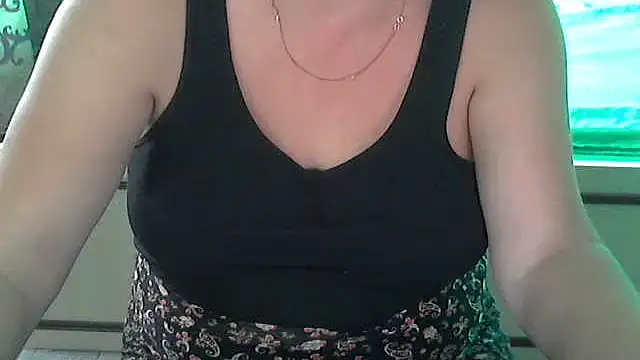 Supermilfo4ka webcam