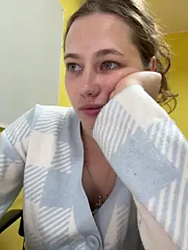 AsynaYuuki webcam