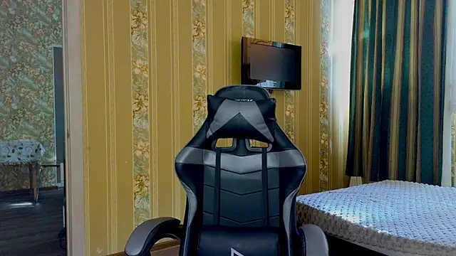 WiFi_Wifey webcam