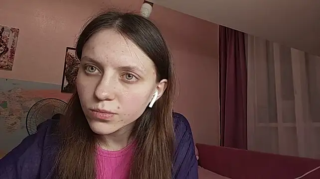 AlaynaVisaya webcam