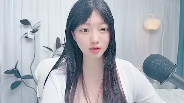 Winnie666999 webcam