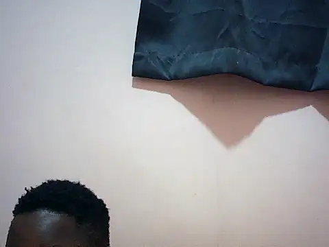 LustySil webcam