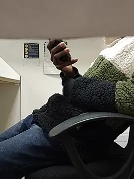 THATHAIRYTALLDUDE