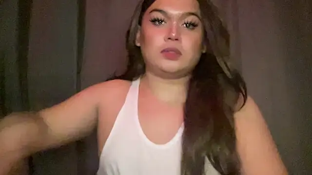 RedHead_Thalia webcam