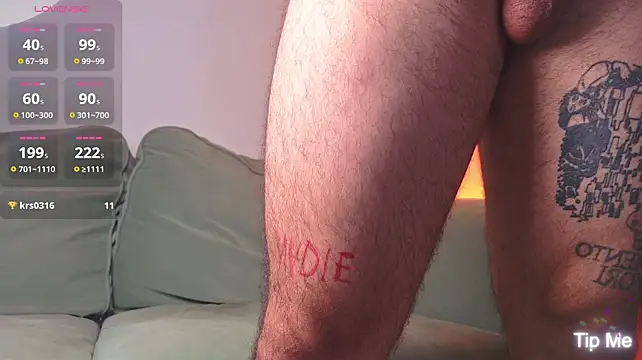 Ackerman_Eren_ webcam