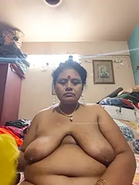 Husn_Malika77