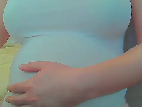 keepmepregnantT webcam
