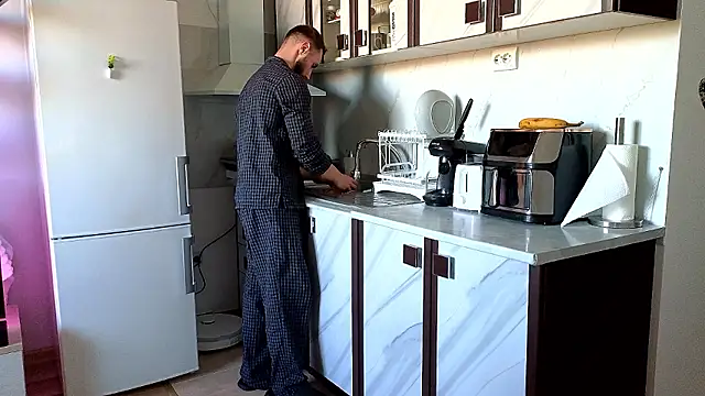 RyanStorm_ webcam