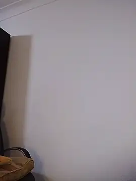 Banouti_23 webcam