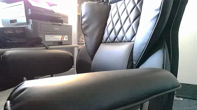 TrevorSteele live cam on StripChat