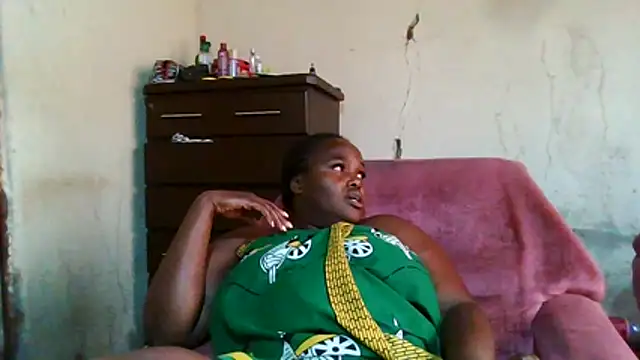 sexybigboobz webcam