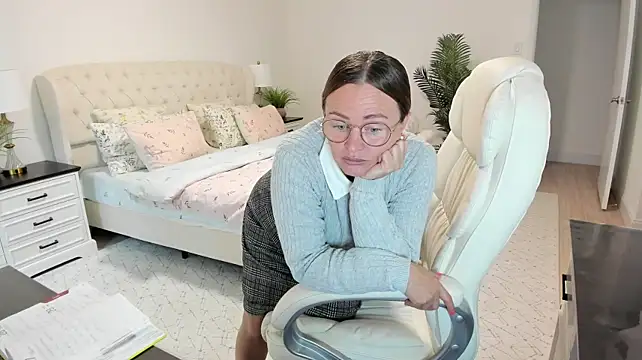 Vika73 webcam