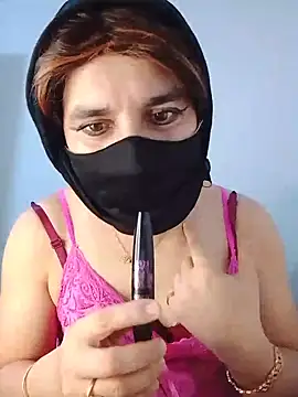 Banouti_23 webcam
