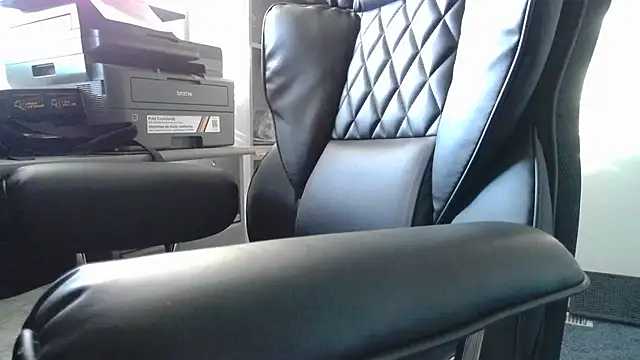 TrevorSteele webcam
