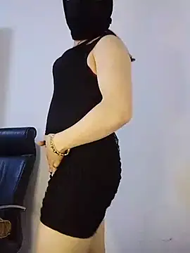 Banouti_23 webcam