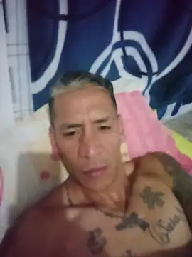 Elmono__1 webcam