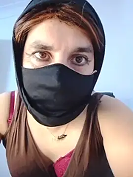 Banouti_23 webcam