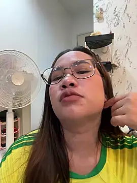 Ponthip webcam