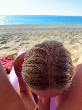Lady_Liaa webcam