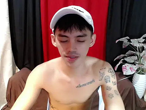 urhunky_boy webcam