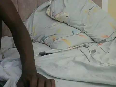 Bigras0011 live sex cam