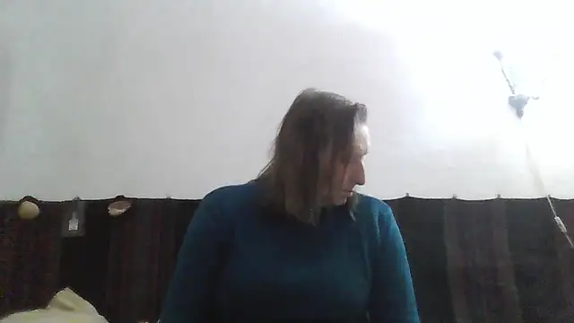 AnnaLive570 live cam preview