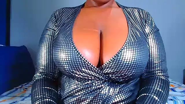 BERNINIBLUSHX89 webcam