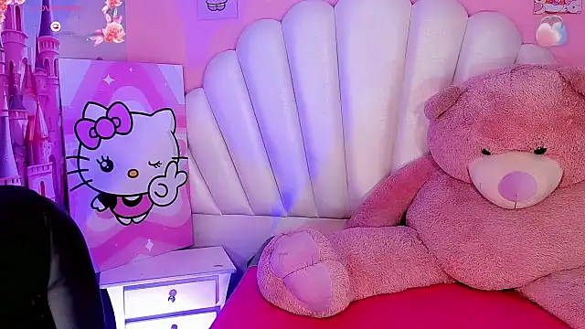 Keira_Fox31 webcam