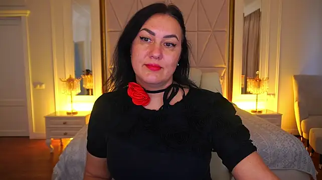 VelvetLuck live cam preview