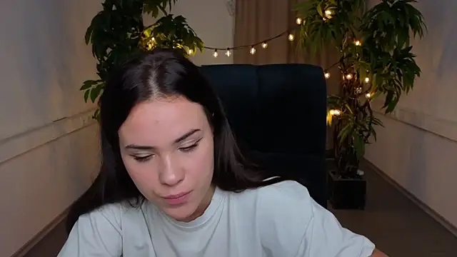 WillaFox live cam preview