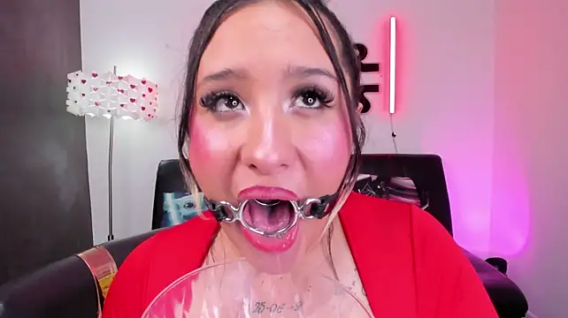 miss_danika live cam on StripChat