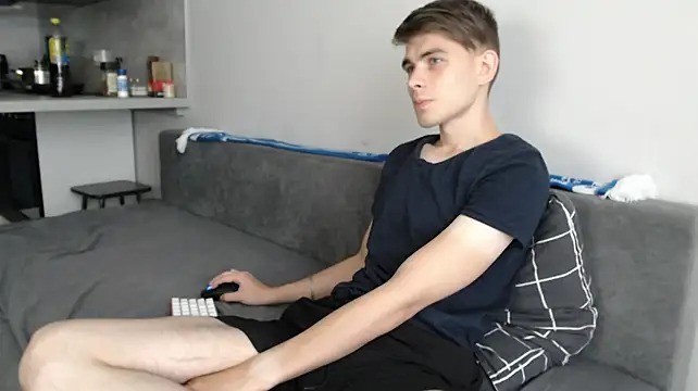 Student_Oliver live cam on StripChat