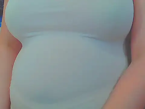 keepmepregnantT live cam on StripChat