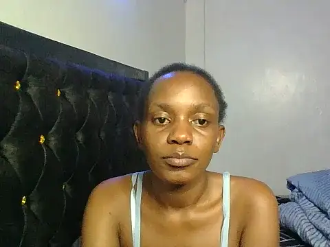Pixieluck live cam on StripChat