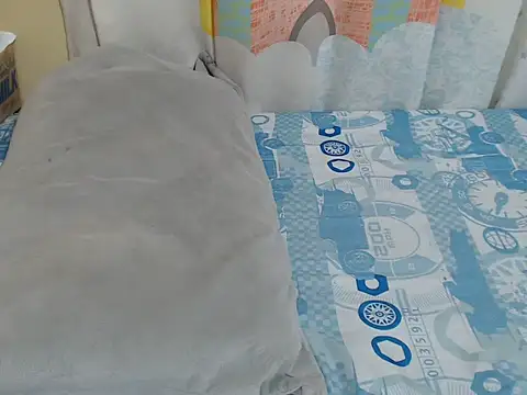 zeina_gen webcam