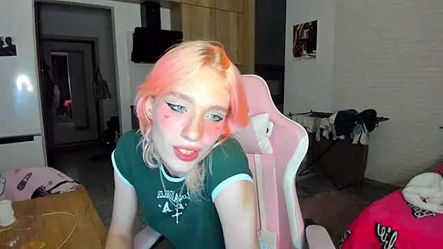 _Alice_Kitty webcam