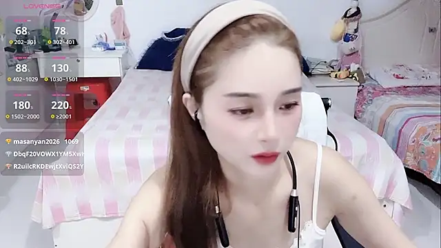 miaomiao-99 webcam