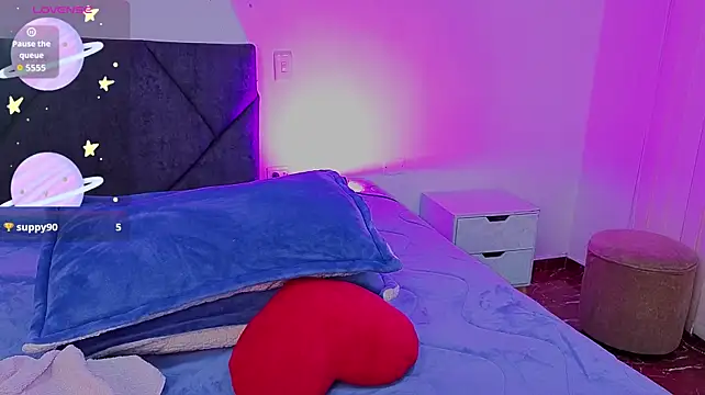 _sharlotte777 webcam