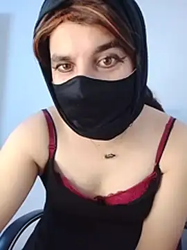 Banouti_23 webcam