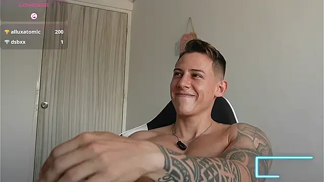 Muscle_King_Cum webcam
