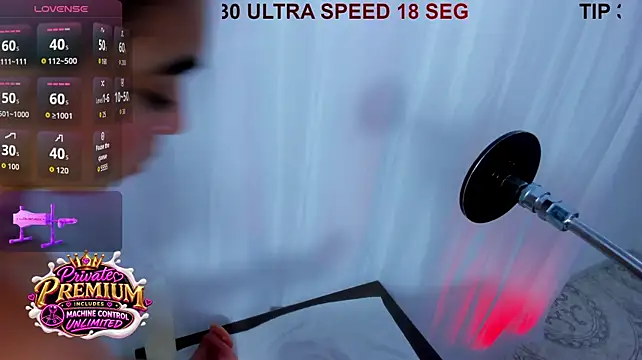 lanna_brunette