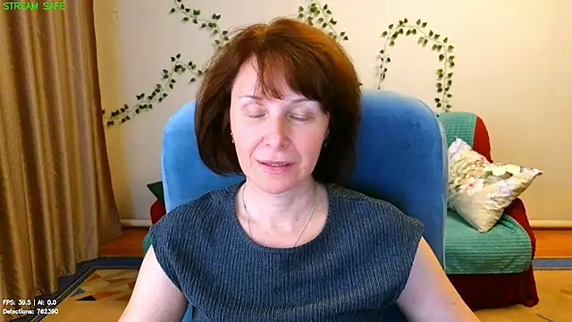 Lia_Tito webcam