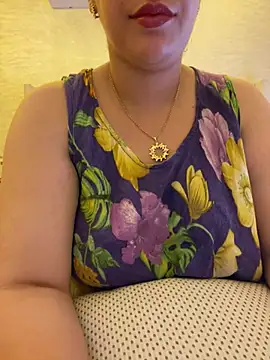 Bold-arabic-vibes webcam