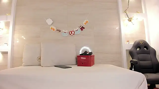 chloe_murray live cam preview