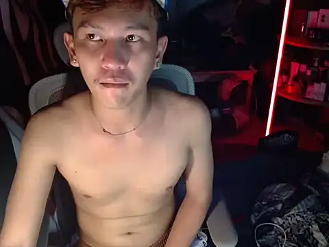 RalfAsian25 webcam