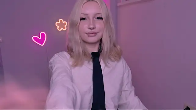 SashaQuin webcam
