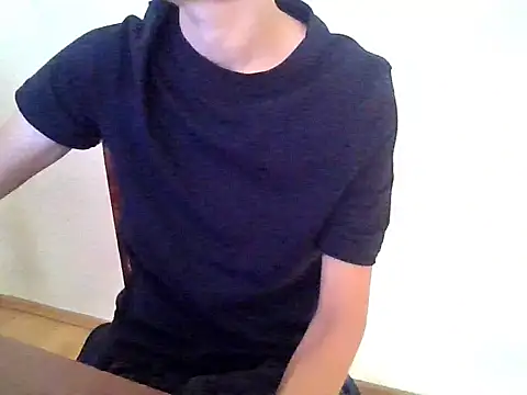 YeahsGirl webcam