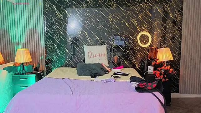 DahianaG webcam