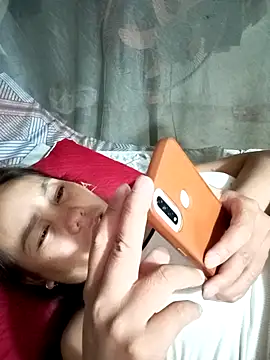 Lynne_11 webcam