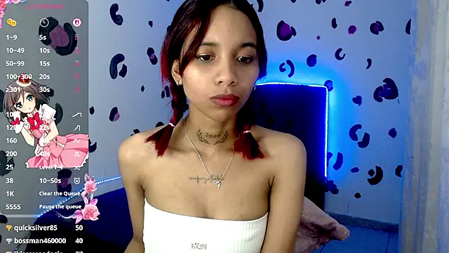 ivory_aiko live cam on StripChat